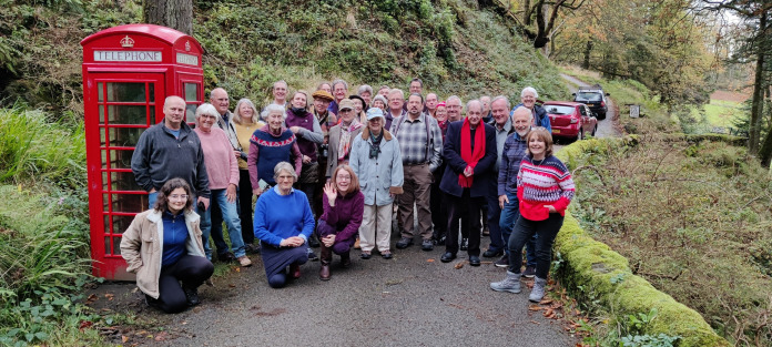 IKWIG group at Carsaig phone box