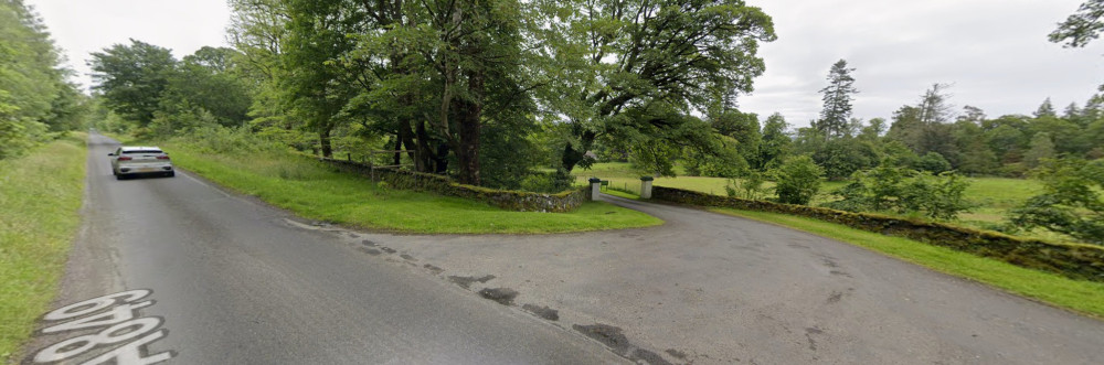 Turn off the A 849 onto the drive of Torosay Castle